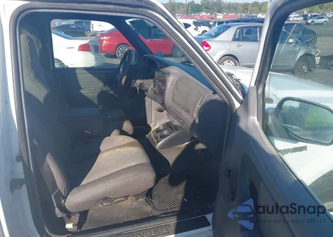 2001 Ford Ranger Edge/Xl/Xlt из США, поврежденный, VIN 1FTYR10U41TA19801